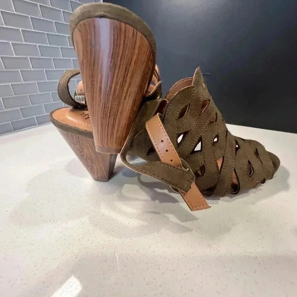 Style & Co Olive Suede Slingback Heels Size 10 - Picture 13 of 16